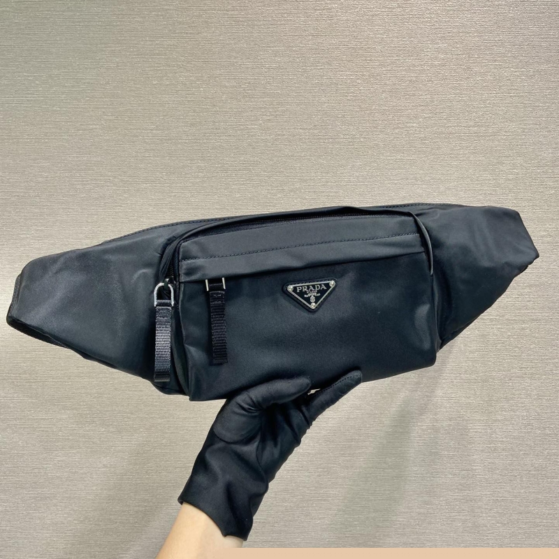 Pra*a waist & chest packs